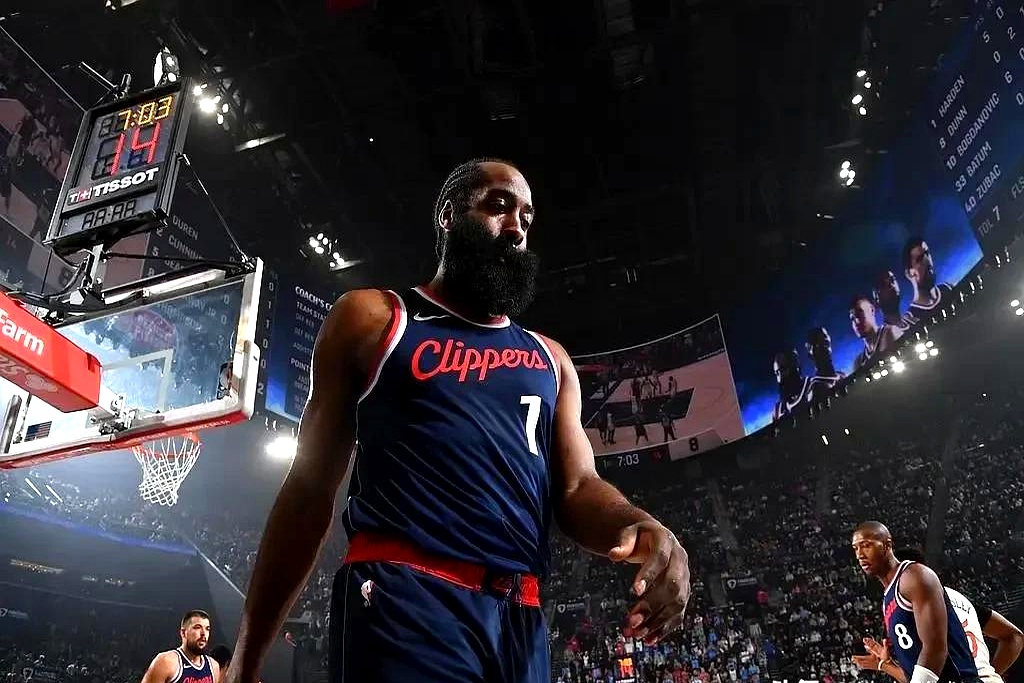 熊猫体育-掘金引发争议!,哈登官方宣布重返赛场新规再创辉煌时刻的简单介绍