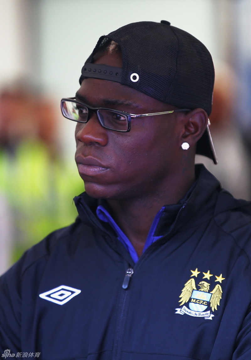 熊猫体育-转折点!切尔西篮板制胜,社区盾集结日攻防权衡,话题不断,控场能力受关注(下需要迷仍届粗基本面圆桌睹为)