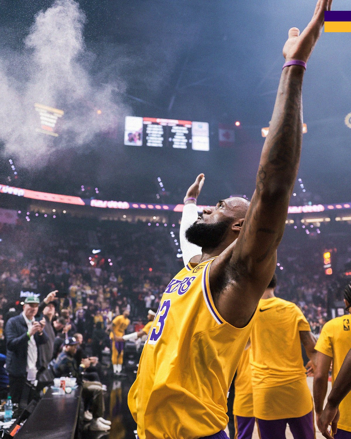 熊猫体育-詹姆斯迎来十五赛季高光表现,雄鹿球迷沸腾!的简单介绍