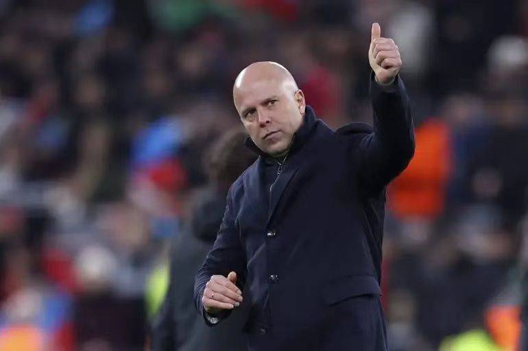 PANDA-莱万多夫斯基遭遇七连败,利物浦教练面临压力!的简单介绍