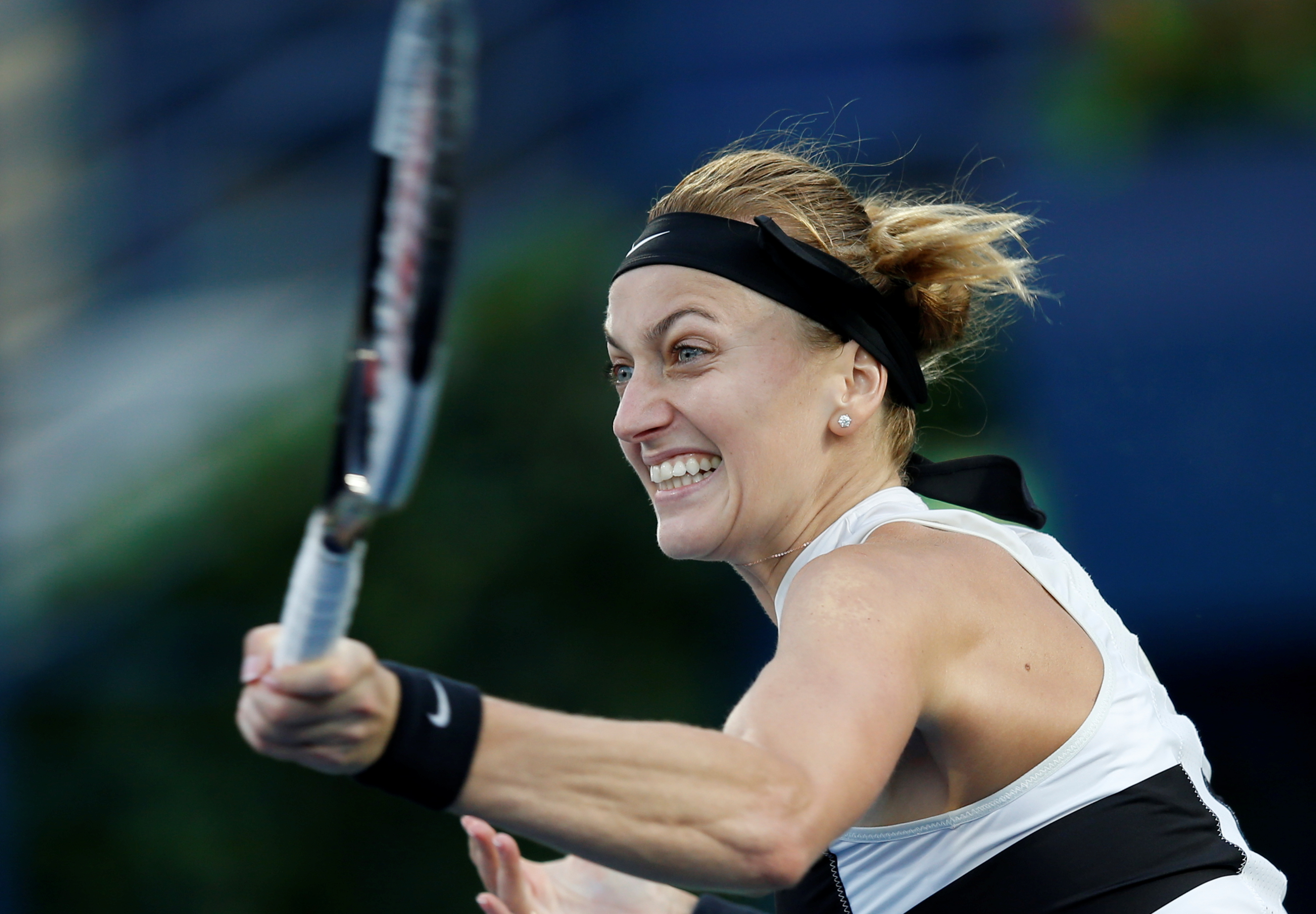 熊猫体育-科维托娃连续二十场比赛得分超过问鼎冠军，切尔西挑战极限！的简单介绍